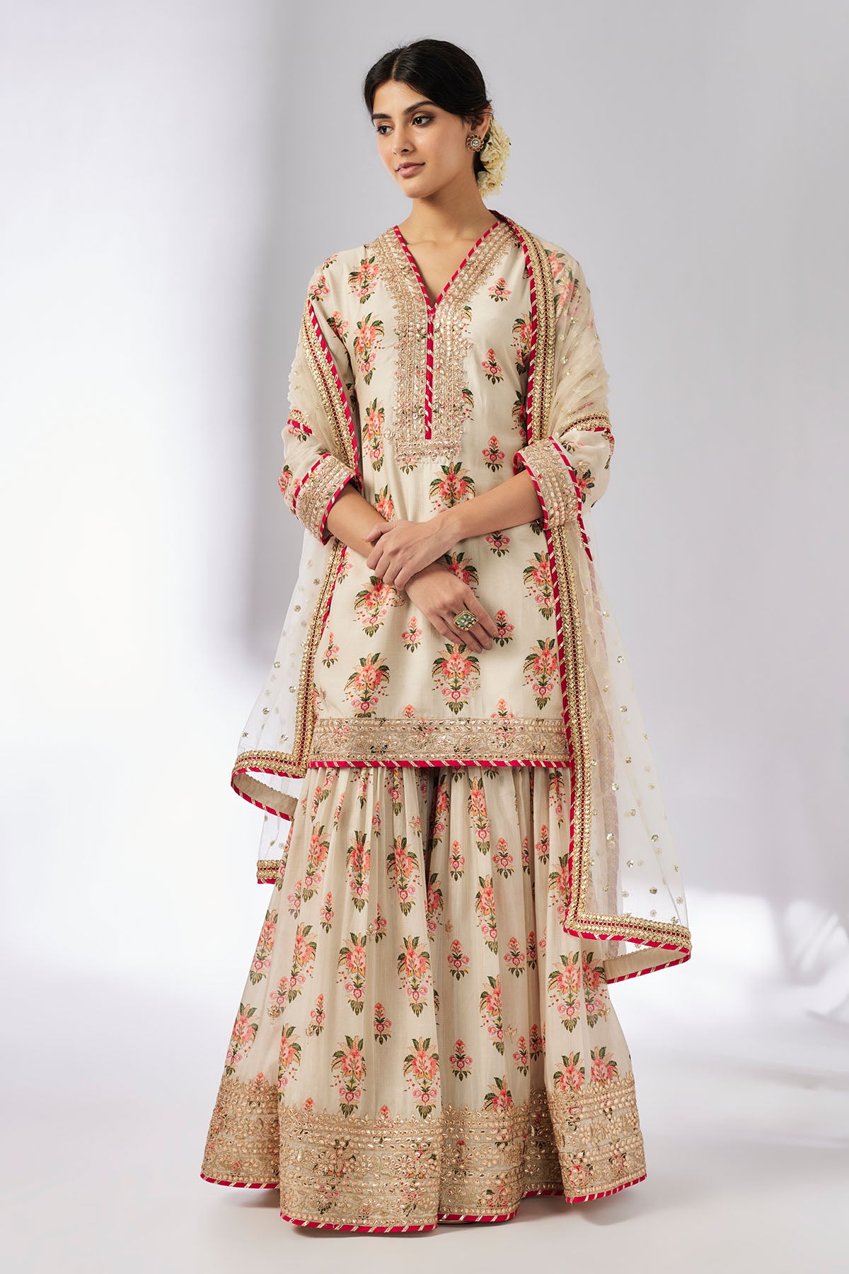 Sadhna Sharara Set