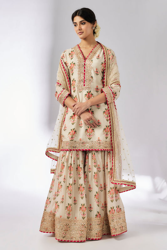 Sadhna Sharara Set