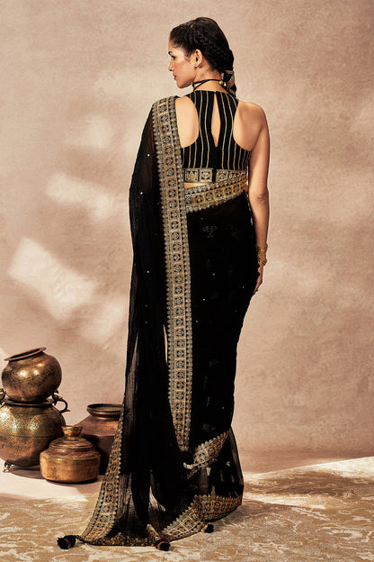 Black Potters Touch Crushed Saree