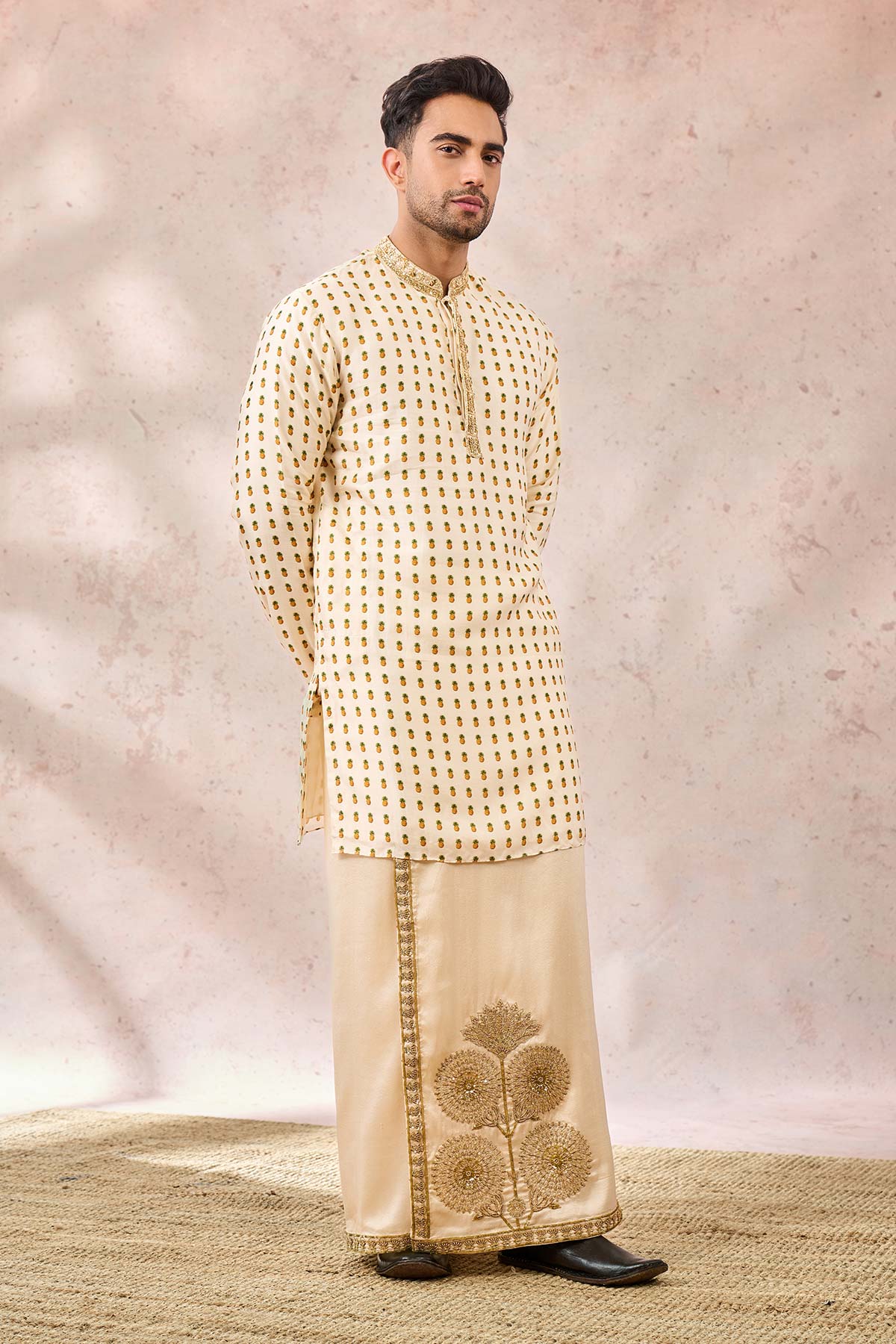 THE KALAKAND VESHTI SET
