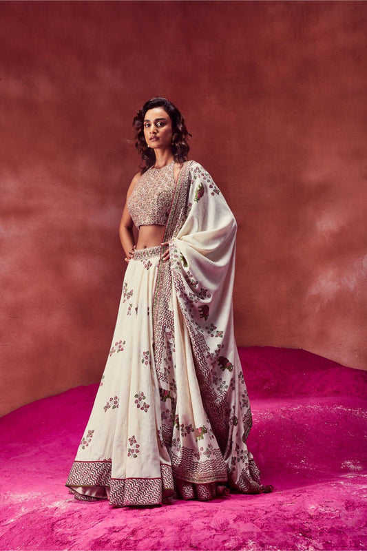 Ivory Halter Neck Blouse With lehenga & Dupatta