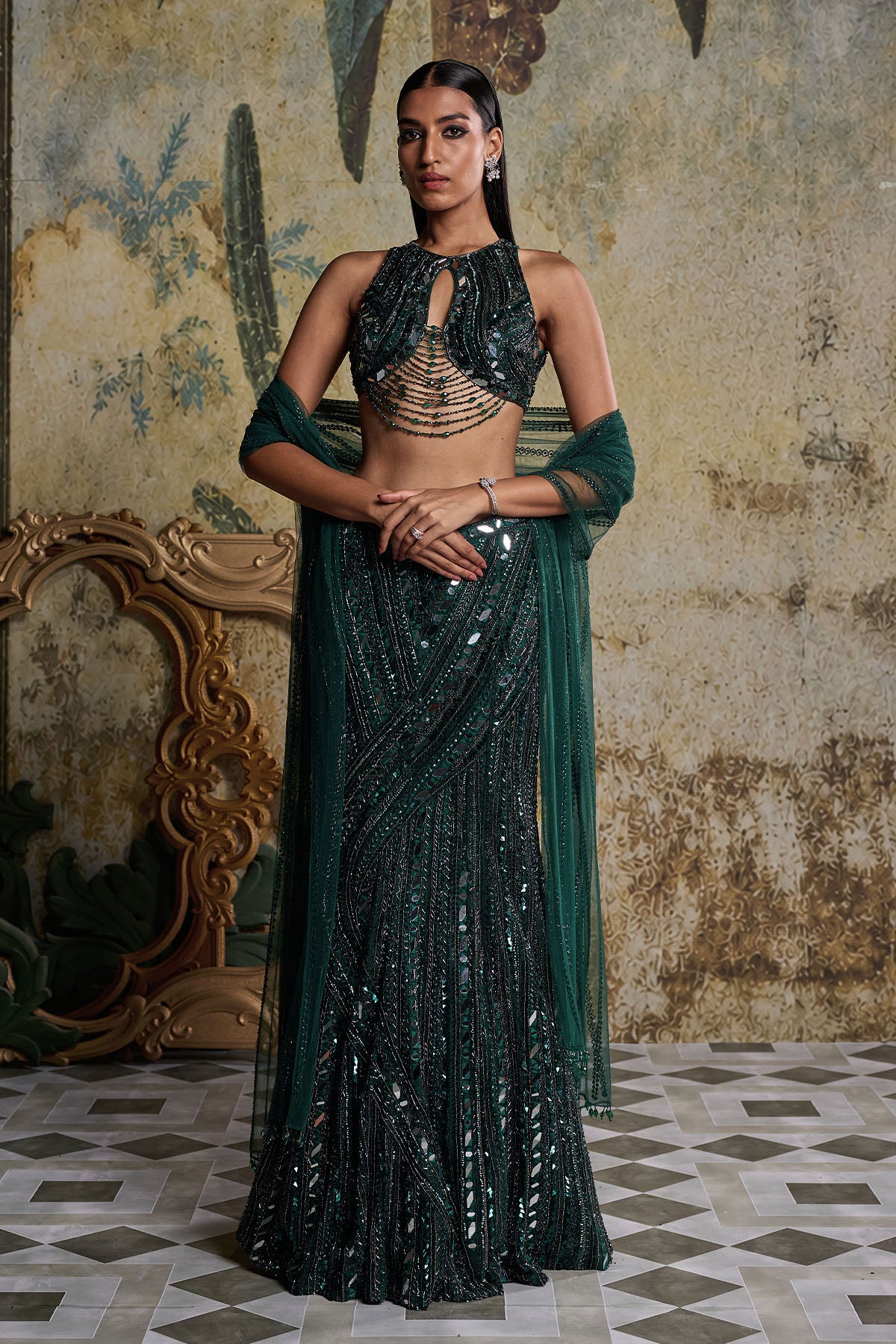 EMERALD GREEN EMBELLISHED MERMAID SKIRT SET