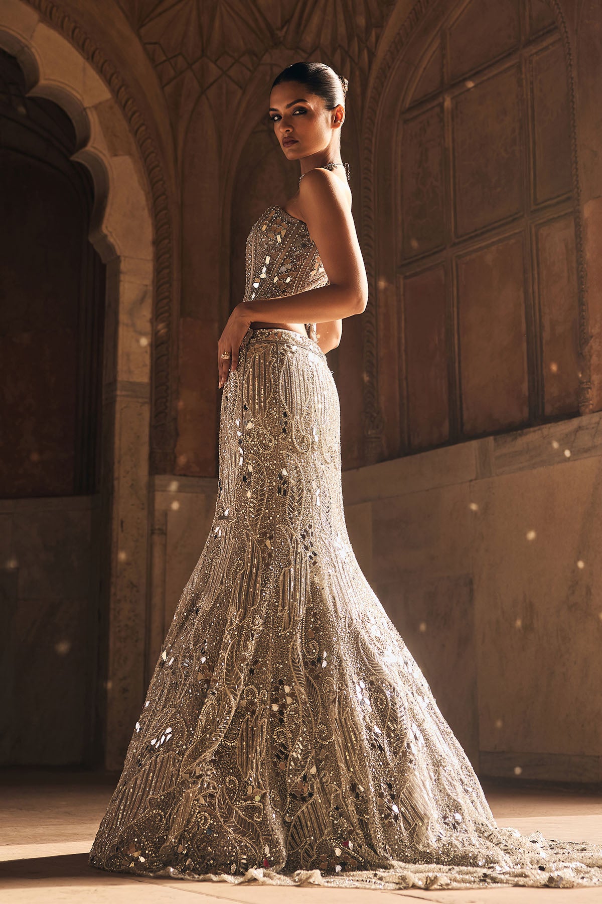SILVER MIRROR EMBELLISHED TRAIL MERMAID SKIRT SET