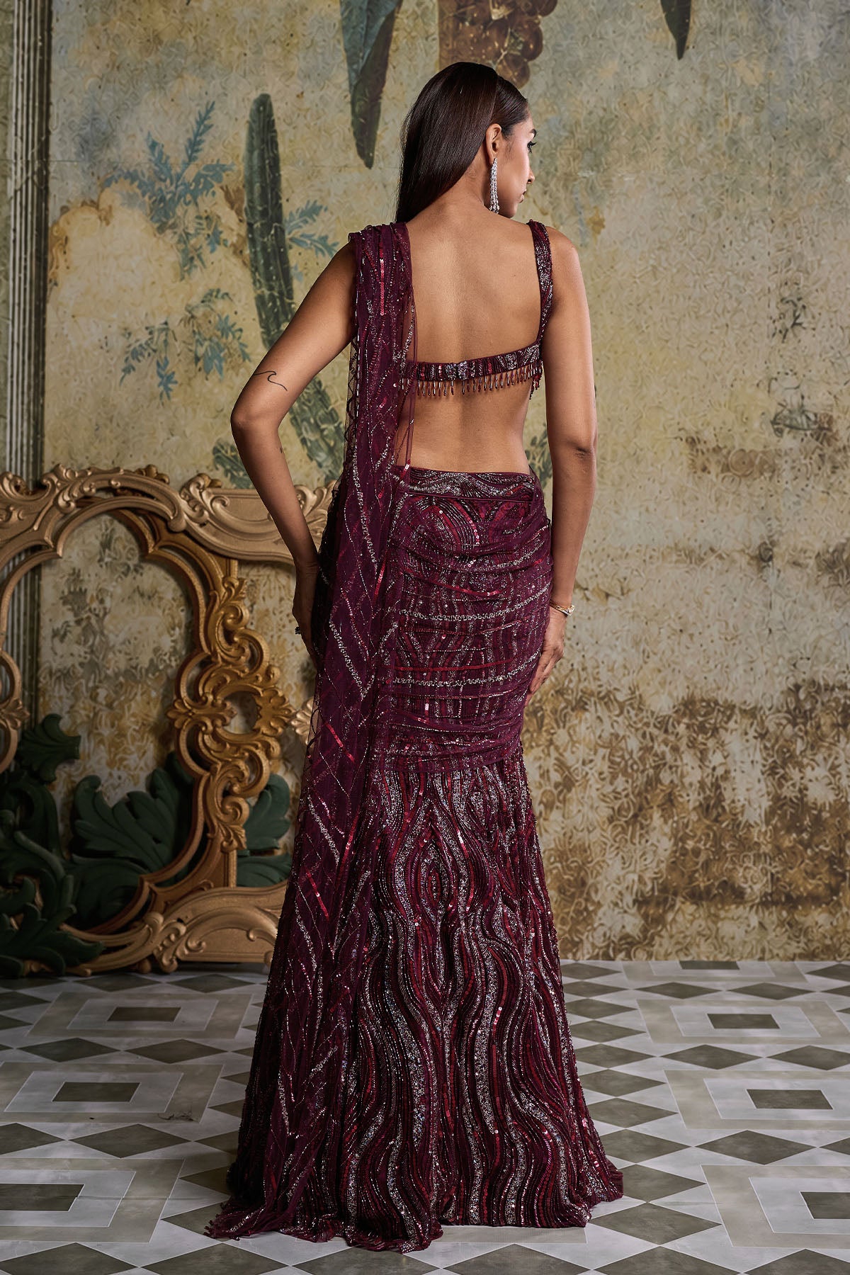 PLUM WAVE EMBELLISHED SAREE SET