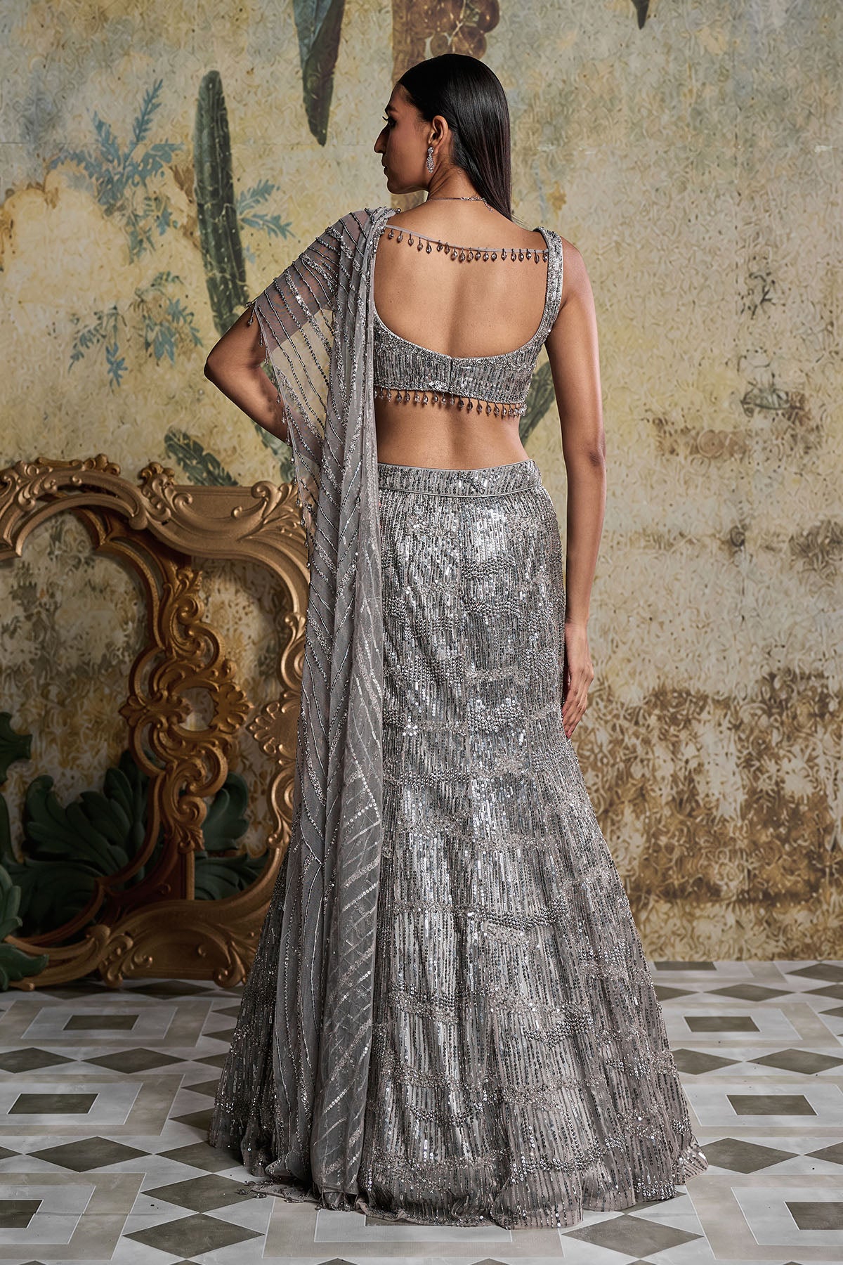 SILVER ABSTRACT SEQUINCE EMBELLISHED SAREE SET