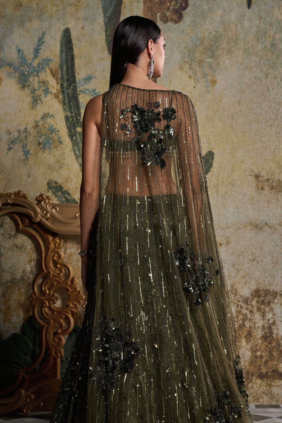 EARTHY GREEN EMBELLISHED CAPE MERMAID SET