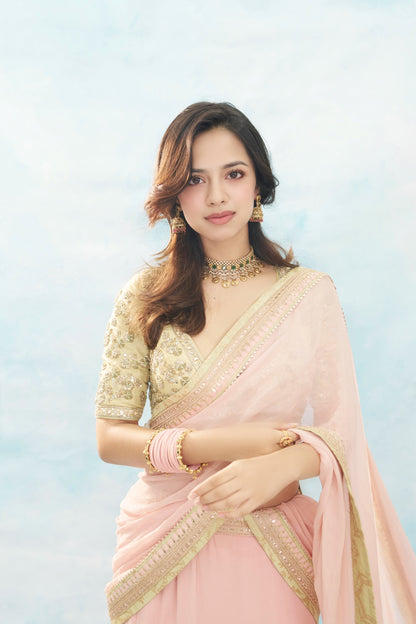 Nitanshi Goel in Iraaya Saree Set