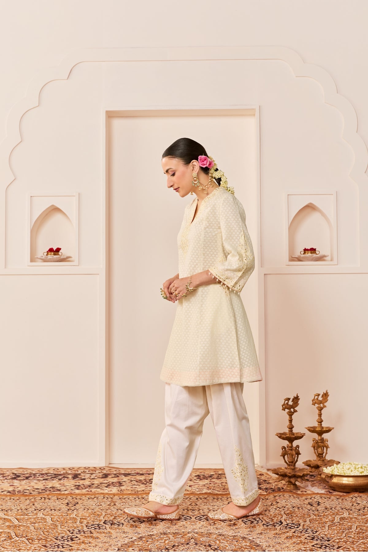 REEM - DAISY IVORY SHORT CHOGA WITH DOGRI SALWAR AND DUPATTA