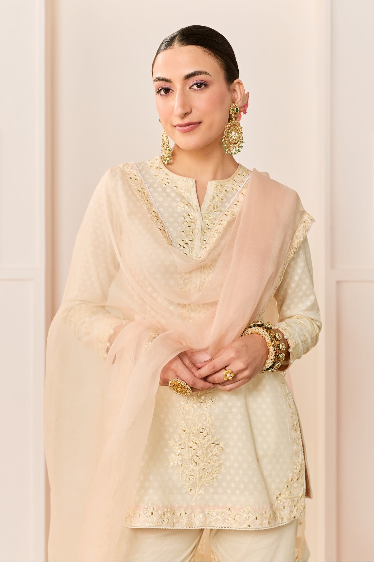 YASNEEN -DAISY IVORY SHORT KURTA WITH GARARA AND DUPATTA