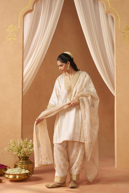 Maahgul - Daisy Ivory Short Kalidaar Chauga with Salwar & Light Dupatta