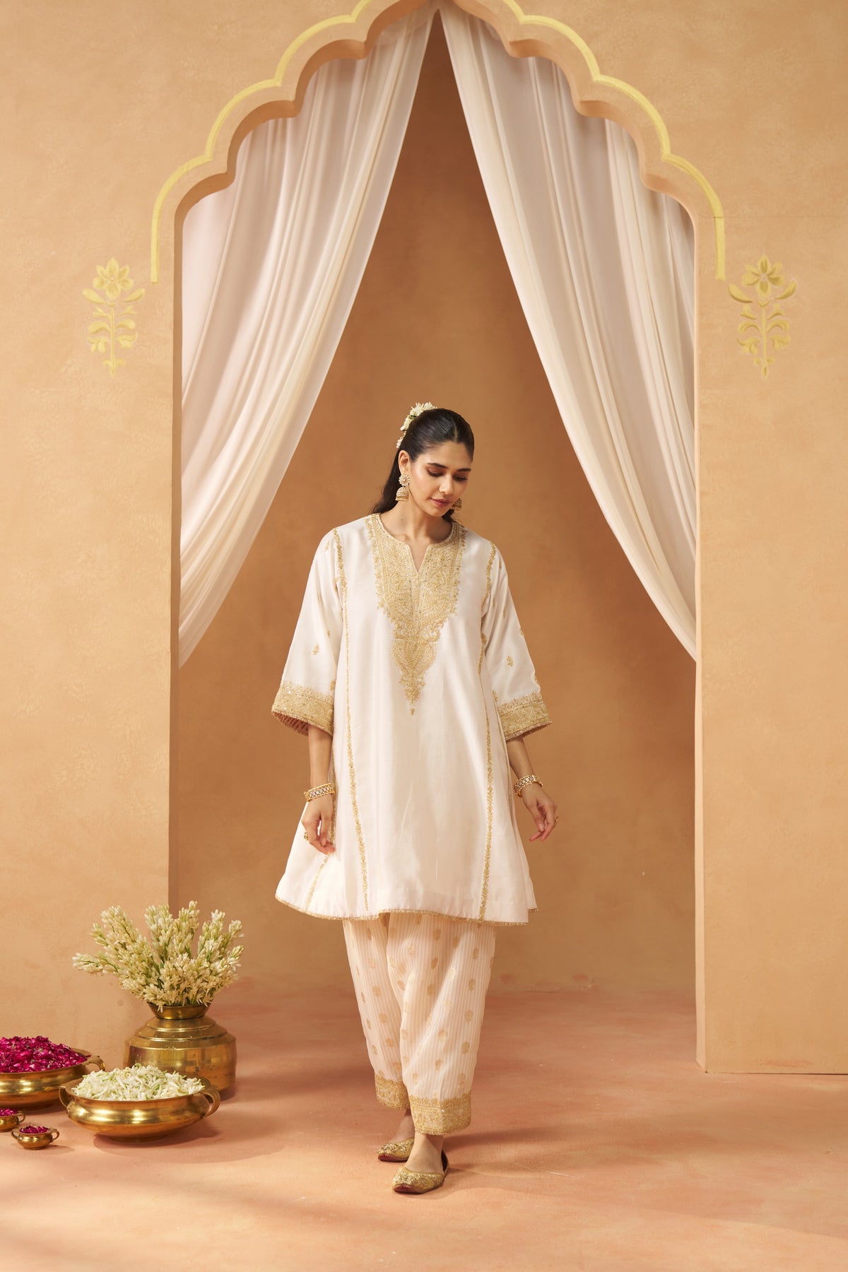 Maahgul - Daisy Ivory Short Kalidaar Chauga with Salwar & Light Dupatta