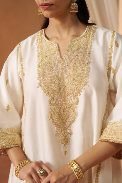 Maahgul - Daisy Ivory Short Kalidaar Chauga with Salwar & Light Dupatta